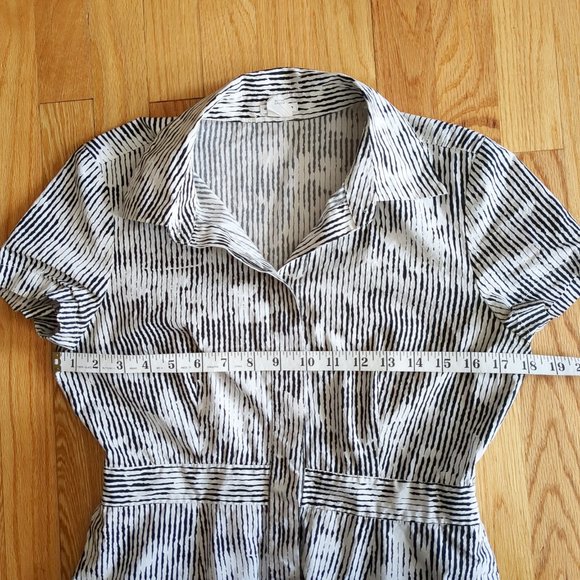 Club Monaco Black White Summer Abstract Printed Button Down Shirt - Picture 12 of 15